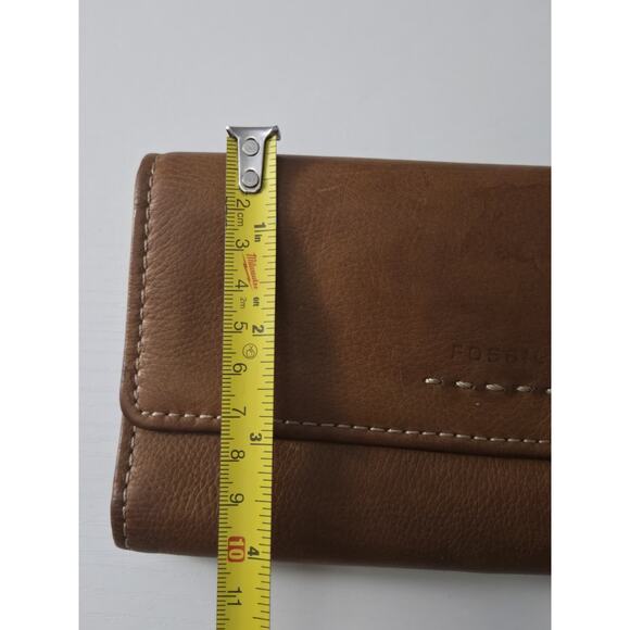 Fossil Women's Soft Leather Brown Large Bifold Snap Shut Wallet - Picture 7 of 10
